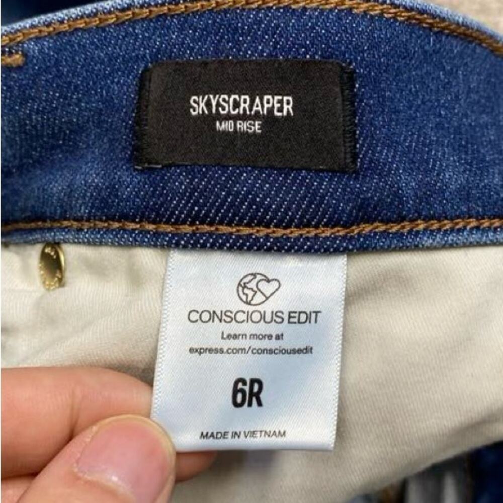Distressed boho Indie Sleaze Express Skyscraper Mid Rise Bootcut Jeans womens 6R - Picture 3 of 11